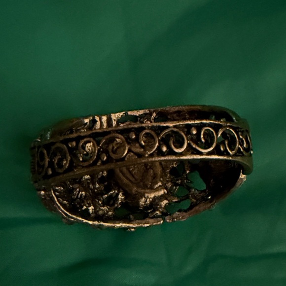 Floral Rhinestone Bracelet - Picture 2 of 2